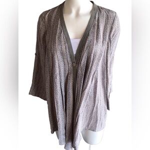 Elizabeth & James Tokyo Silk Top Patterned Size M One Button Kimono Leather Trim